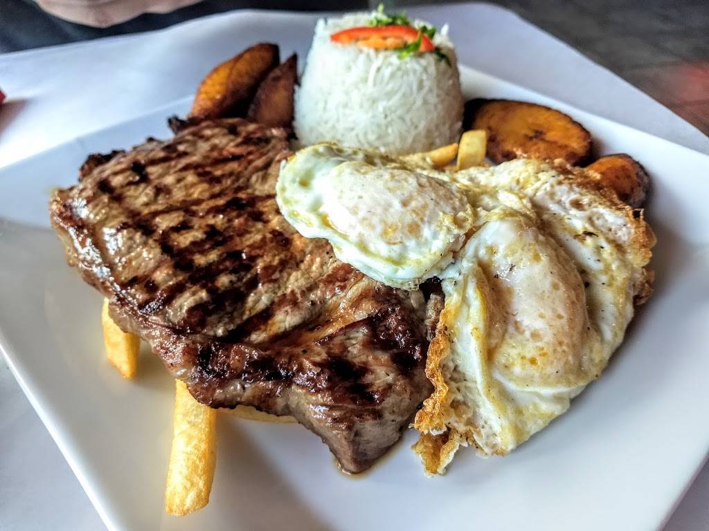 El Rico Pollo | restaurant | 2013 Diners Ct, San Bernardino, CA 92408, USA | 9098900539 OR +1 909-890-0539