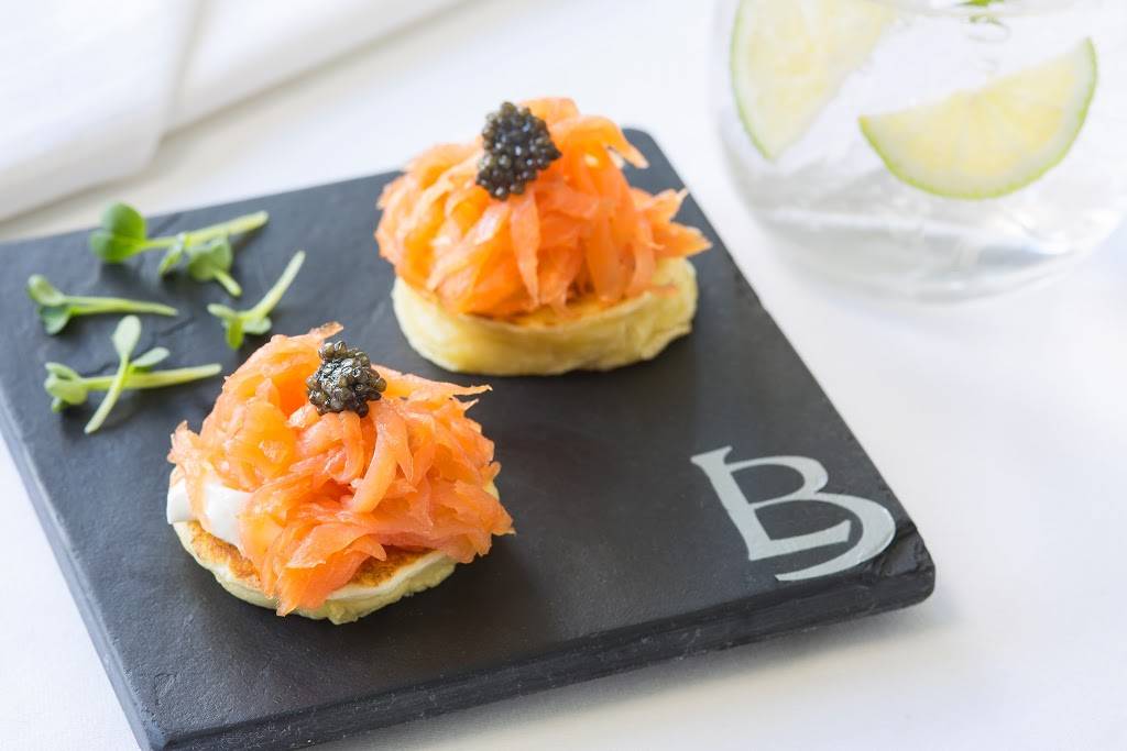 Left Bank Restaurant | restaurant | 183 Gore Creek Dr, Vail, CO 81657, USA | 9704763696 OR +1 970-476-3696