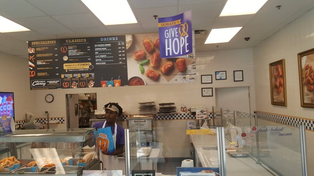 Auntie Annes | restaurant | 4000 Arrowhead Blvd, Mebane, NC 27302, USA | 9193045555 OR +1 919-304-5555