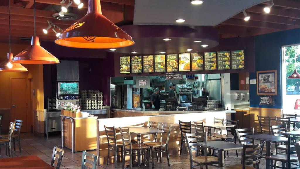 Taco Bell | meal takeaway | 4972 E Kings Canyon Rd, Fresno, CA 93727, USA | 5592558551 OR +1 559-255-8551