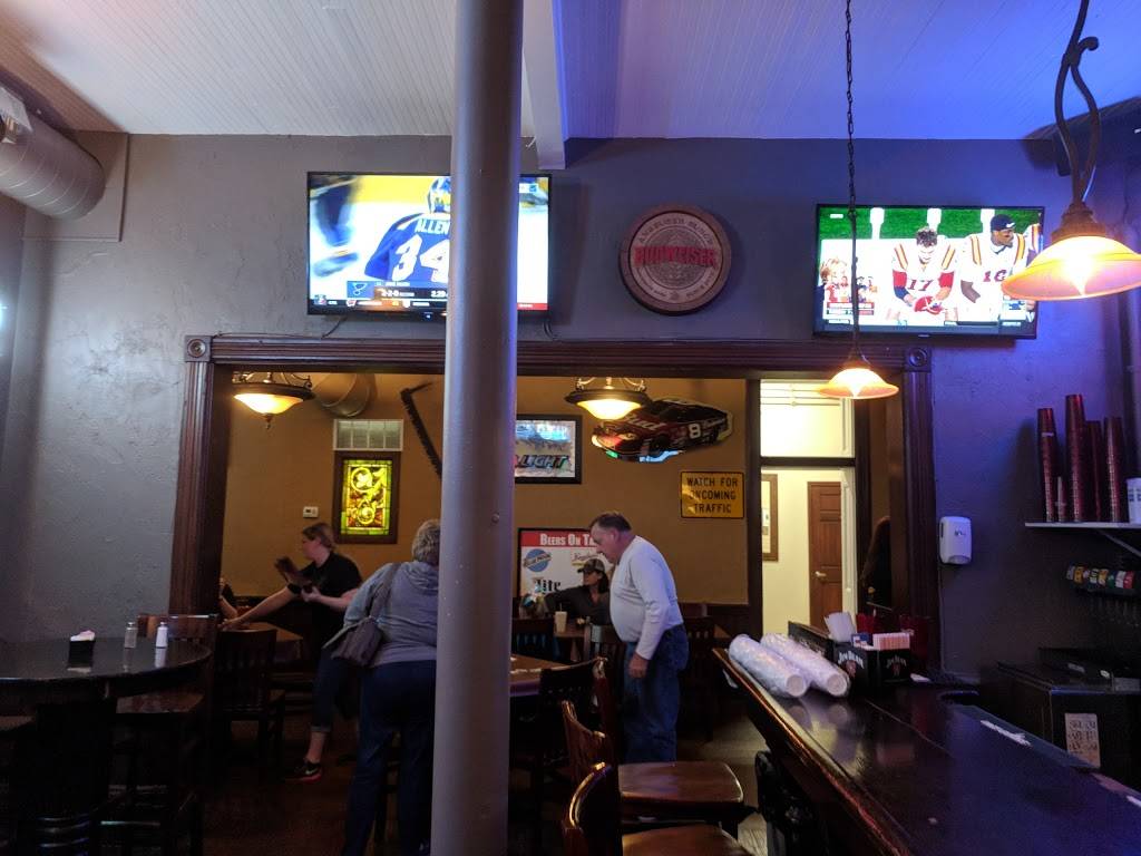 Farmers Inn Restaurant & Bar | restaurant | 7157 IL-158, Millstadt, IL 62260, USA | 6184766333 OR +1 618-476-6333