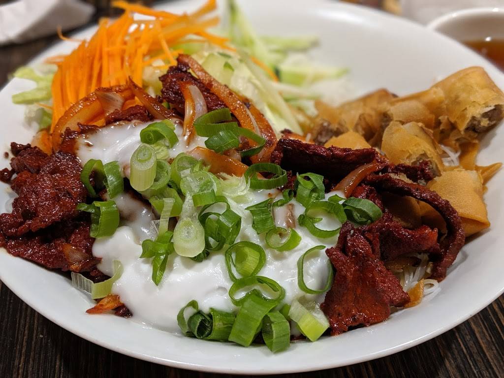 The Golden Damrei | restaurant | 850 Gardiners Rd, Kingston, ON K7M 3X9, Canada | 6136348171 OR +1 613-634-8171