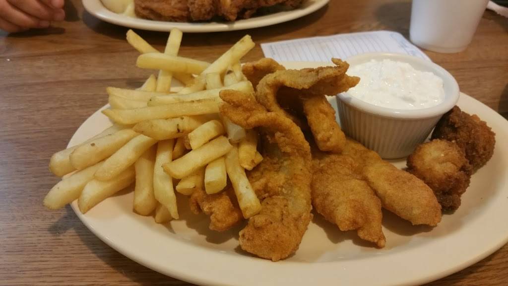 Memas Family Restaurant | restaurant | 1147 US-17, Satsuma, FL 32189, USA | 3866494929 OR +1 386-649-4929