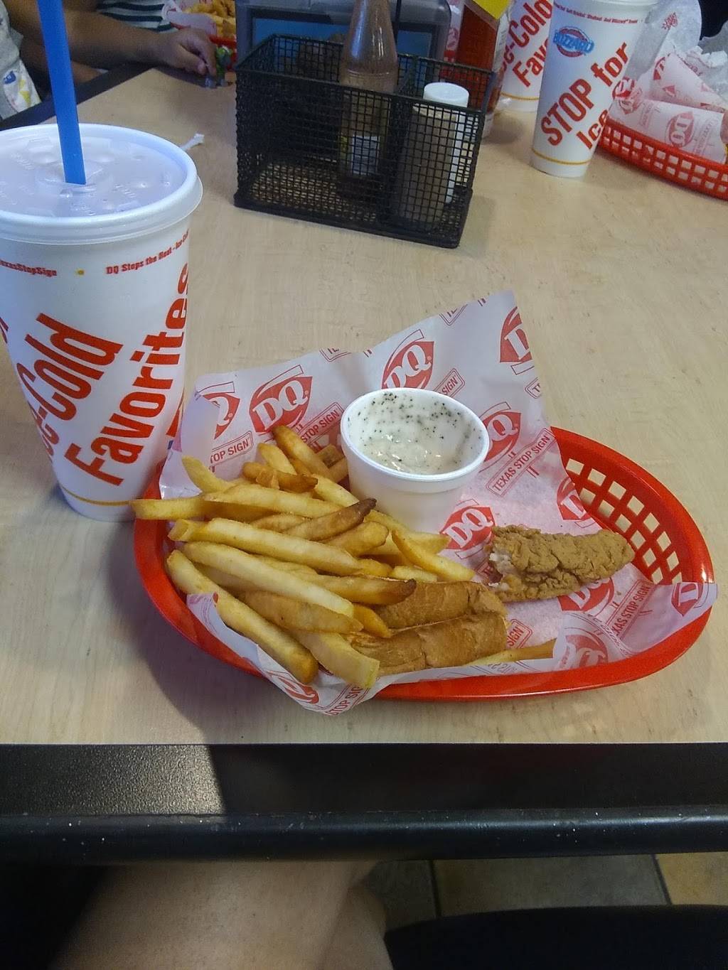 Dairy Queen Store | restaurant | 535 W Cleveland Blvd, Aransas Pass, TX 78336, USA | 3617585341 OR +1 361-758-5341