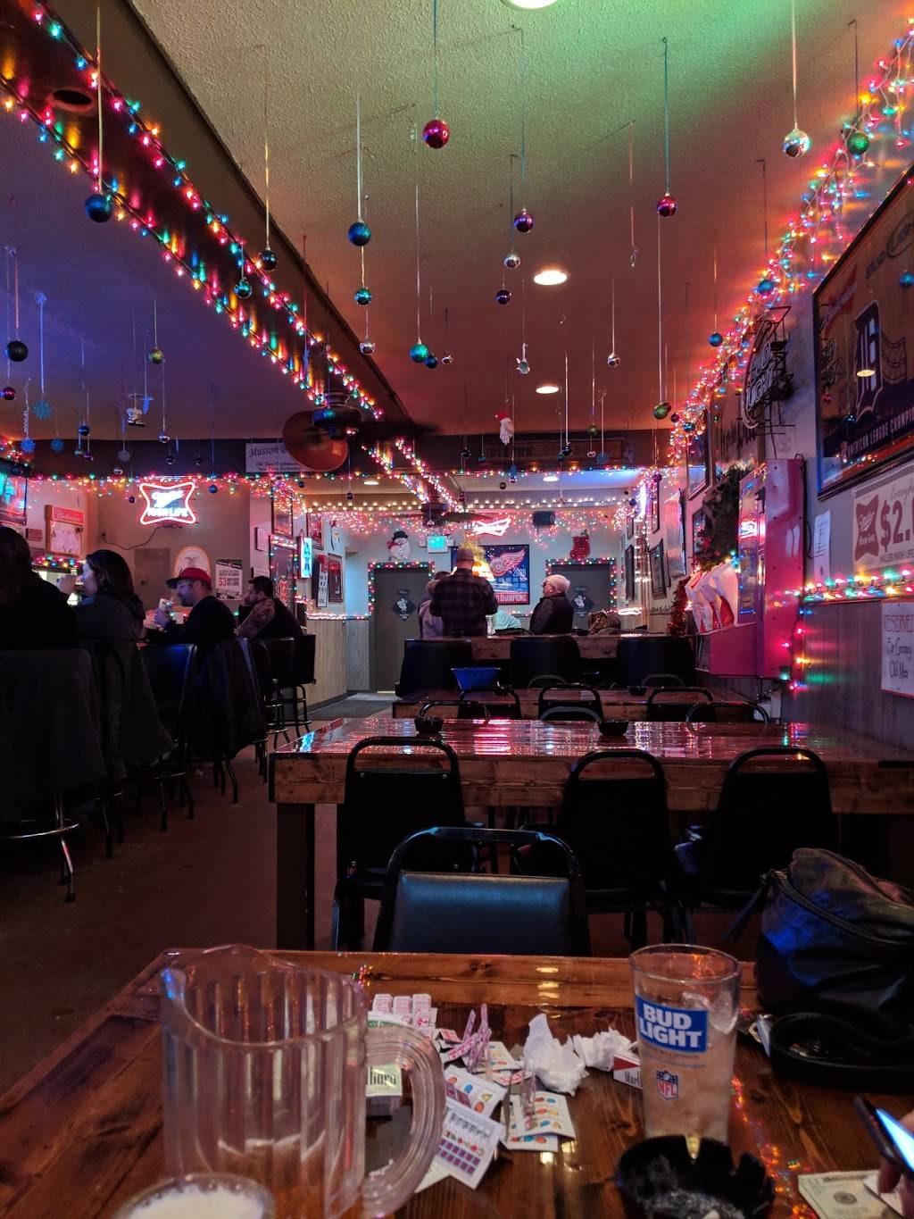 Fremont Bar & Grill | restaurant | 112 Toledo St, Fremont, IN 46737, USA | 2605276223 OR +1 260-527-6223