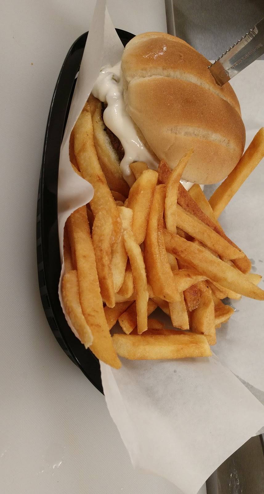 Rooster Saloon | restaurant | 10538 Dwight St, Chippewa Lake, MI 49320, USA | 2318671055 OR +1 231-867-1055