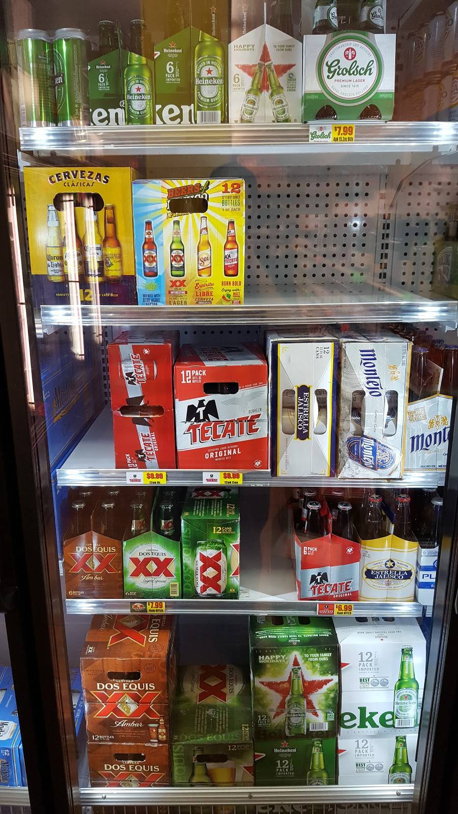 TEEPEE LIQUORS AND FOOD MART | meal takeaway | 1801 Martin Luther King Jr Dr, North Chicago, IL 60064, USA | 8476899892 OR +1 847-689-9892