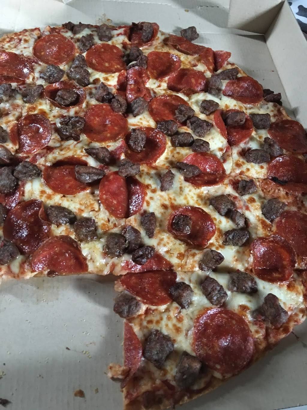 Little Caesars Pizza | meal takeaway | 5218 Godfrey Rd, Godfrey, IL 62035, USA | 6184667979 OR +1 618-466-7979