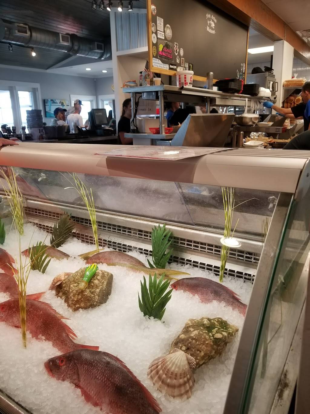 Safe Harbor Seafood Restaurant Jax Beach | restaurant | 2510 2nd Ave N, Jacksonville Beach, FL 32250, USA | 9044793474 OR +1 904-479-3474