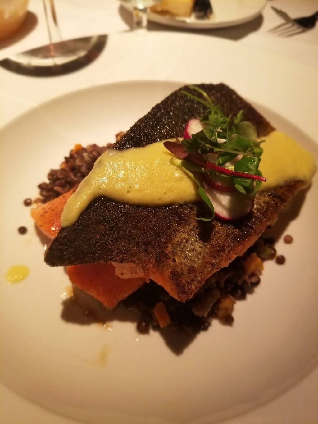 Iris | restaurant | 2146 Monroe Ave, Memphis, TN 38104, USA | 9015902828 OR +1 901-590-2828