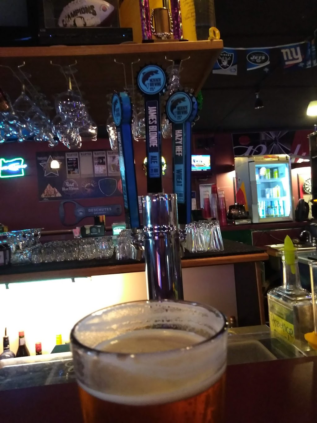 Lucky Lils Deli | restaurant | Northgate Shopping Center, 1330 Mohawk Blvd, Springfield, OR 97477, USA | 5412840432 OR +1 541-284-0432