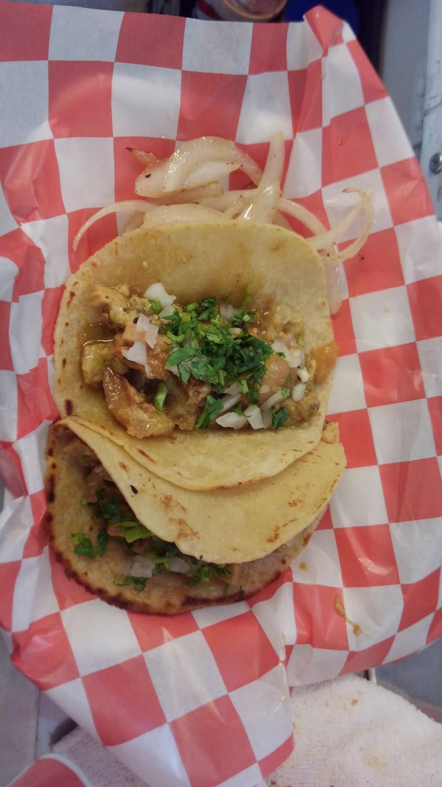 Birrieria Aguascalientes Jalisco | restaurant | 329 Aldine Mail Rte Rd, Houston, TX 77037, USA | 8326825815 OR +1 832-682-5815