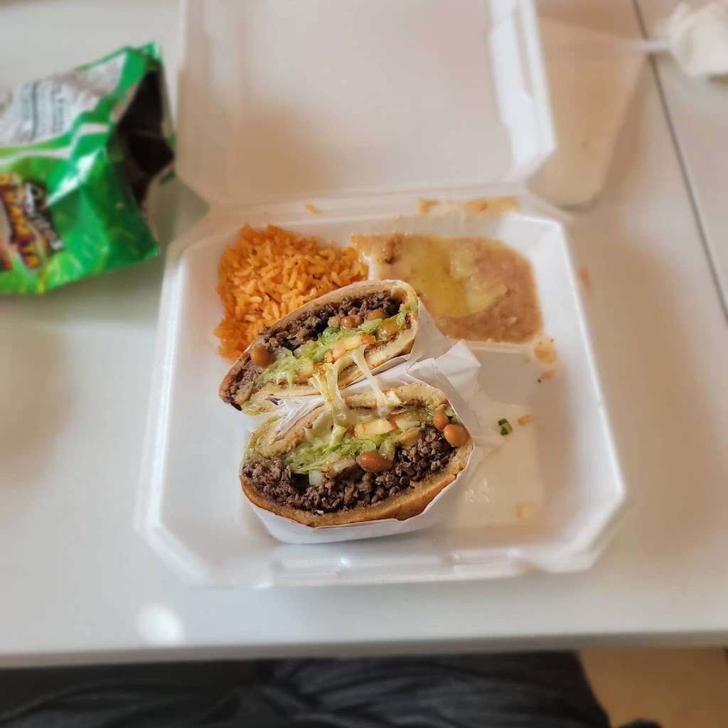 Tacos El Tapatio | restaurant | 1203 E Fulton St, Garden City, KS 67846, USA | 6202756462 OR +1 620-275-6462