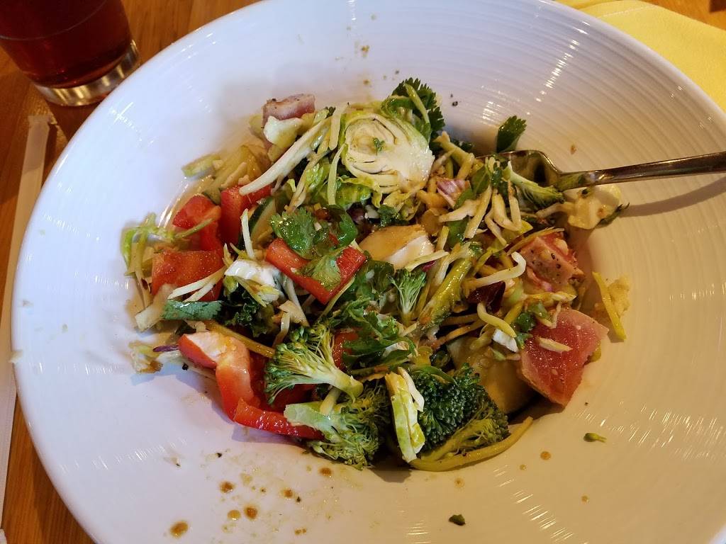 Crushed Red- Clayton | meal delivery | 8007 Maryland Ave, Clayton, MO 63105, USA | 3147258007 OR +1 314-725-8007