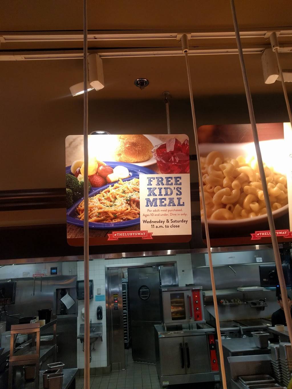 Lubys | restaurant | 415 W Slaughter Ln, Austin, TX 78748, USA | 5125907540 OR +1 512-590-7540