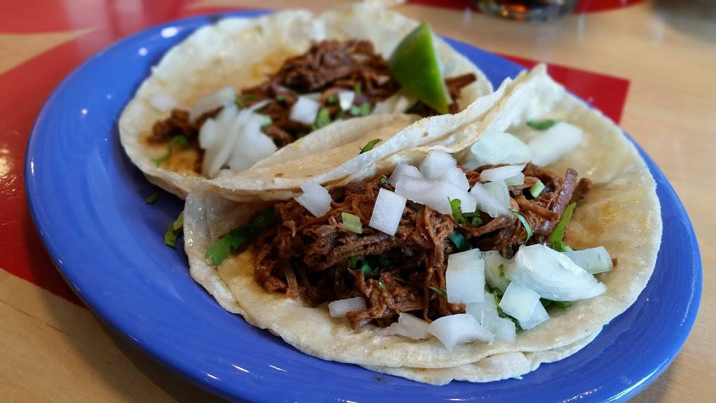 BelAir Cantina Oak Creek | restaurant | 410 W Town Square Way, Oak Creek, WI 53154, USA | 4142157995 OR +1 414-215-7995