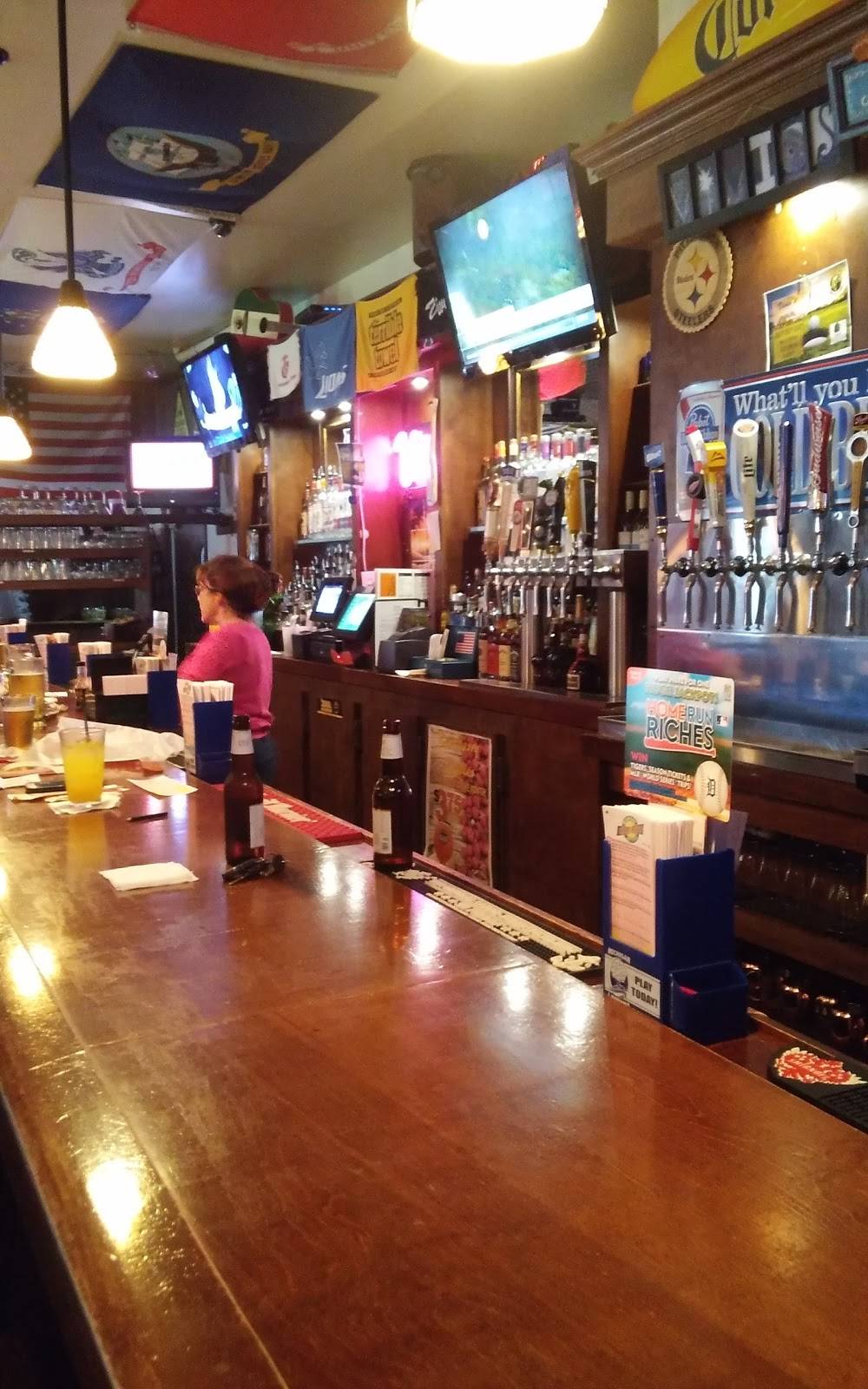 Vivios II Food & Spirits | restaurant | 3601 Twelve Mile Rd, Warren, MI 48092, USA | 5865760495 OR +1 586-576-0495