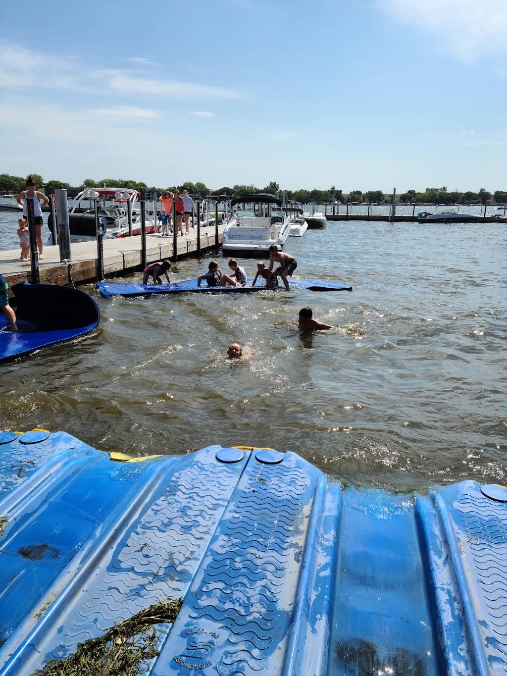 The Barefoot Bar at Okoboji | restaurant | 24457 Stake Out Rd, Okoboji, IA 51355, USA | 7123327303 OR +1 712-332-7303