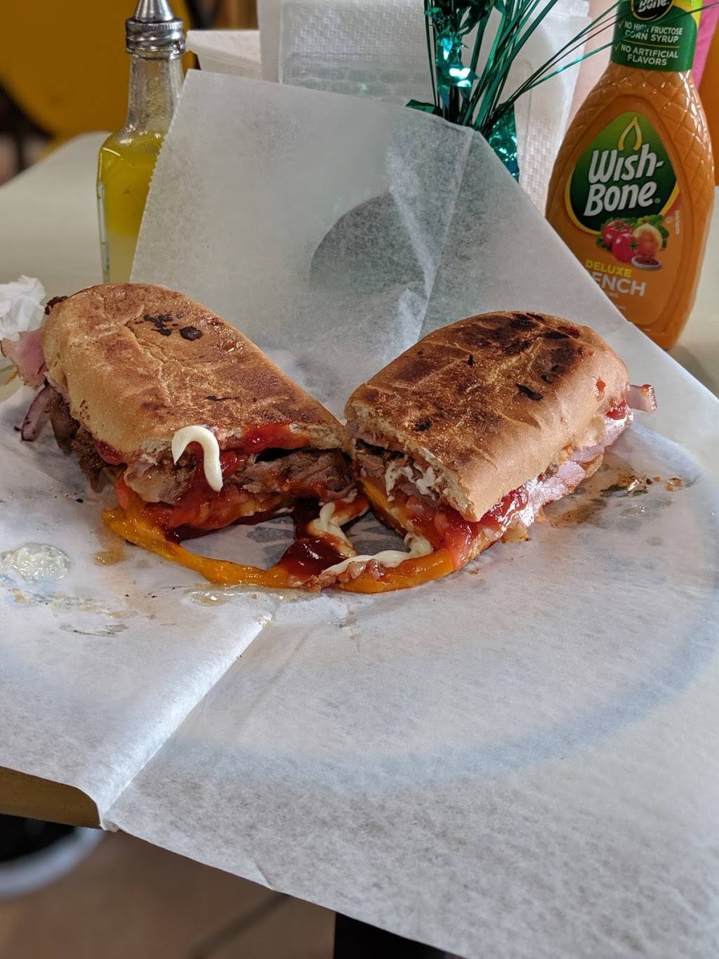 Bocao Restaurant & Grill | restaurant | 3094 Washington St, Roxbury, MA 02119, USA | 6175220505 OR +1 617-522-0505