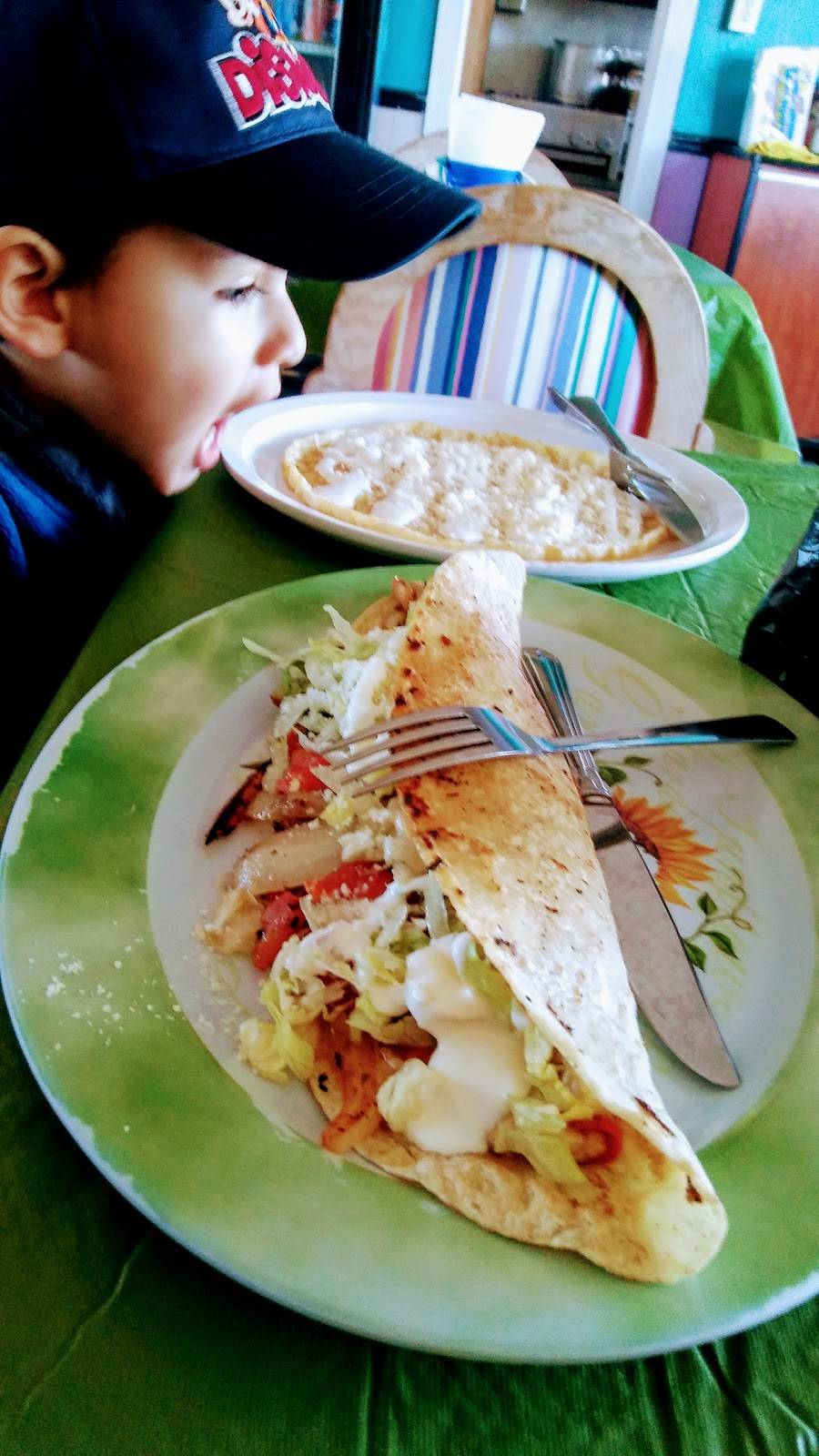 Julianas Bakery & Restaurant | bakery | 10441 Magnolia Ave, Anaheim, CA 92804, USA | 7142291948 OR +1 714-229-1948