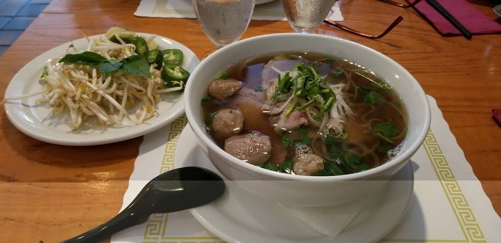 Gigis Restaurant | restaurant | 177 Main St, Maynard, MA 01754, USA | 9787938684 OR +1 978-793-8684