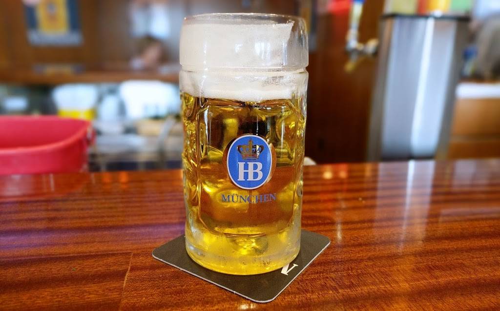 Manor Oktoberfest | restaurant | 8028 Cooper Ave, Glendale, NY 11385, USA | 7183262201 OR +1 718-326-2201