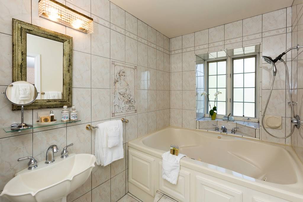 Mirabelle Inn | restaurant | 409 1st St, Solvang, CA 93463, USA | 8056881703 OR +1 805-688-1703