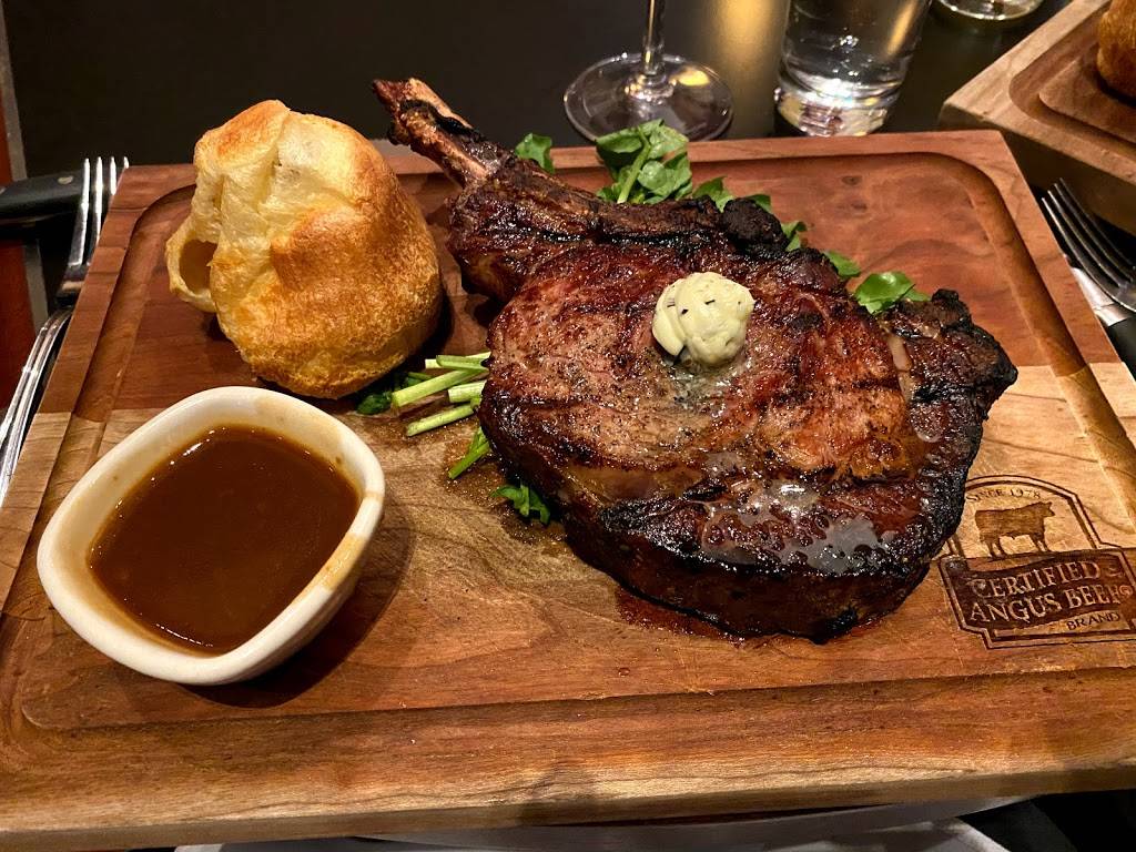 Fratelli Restaurant | restaurant | 1 Broadway, Everett, MA 02149, USA | 6174208833 OR +1 617-420-8833