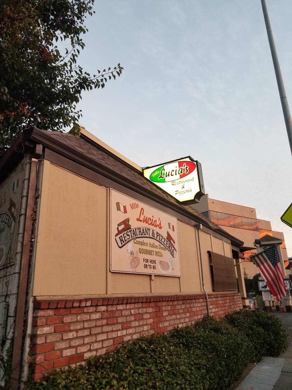 Villa Lucias | restaurant | 1725 Woodside Rd, Redwood City, CA 94061, USA | 6503653811 OR +1 650-365-3811