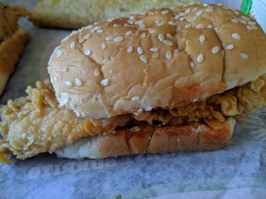 KFC | restaurant | 902 Lancaster Dr NE, Salem, OR 97301, USA | 5033622416 OR +1 503-362-2416