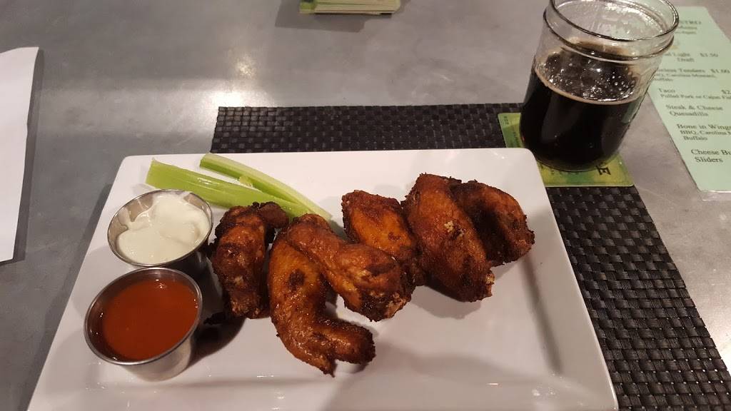 Bentleys Bistro | restaurant | 53 N Main St, East Longmeadow, MA 01028, USA | 4135257777 OR +1 413-525-7777