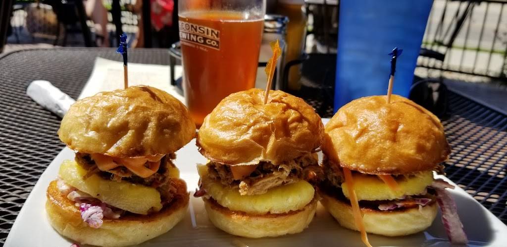 Bear & Bottle | restaurant | 601 N Sherman Ave, Madison, WI 53704, USA | 6086308800 OR +1 608-630-8800