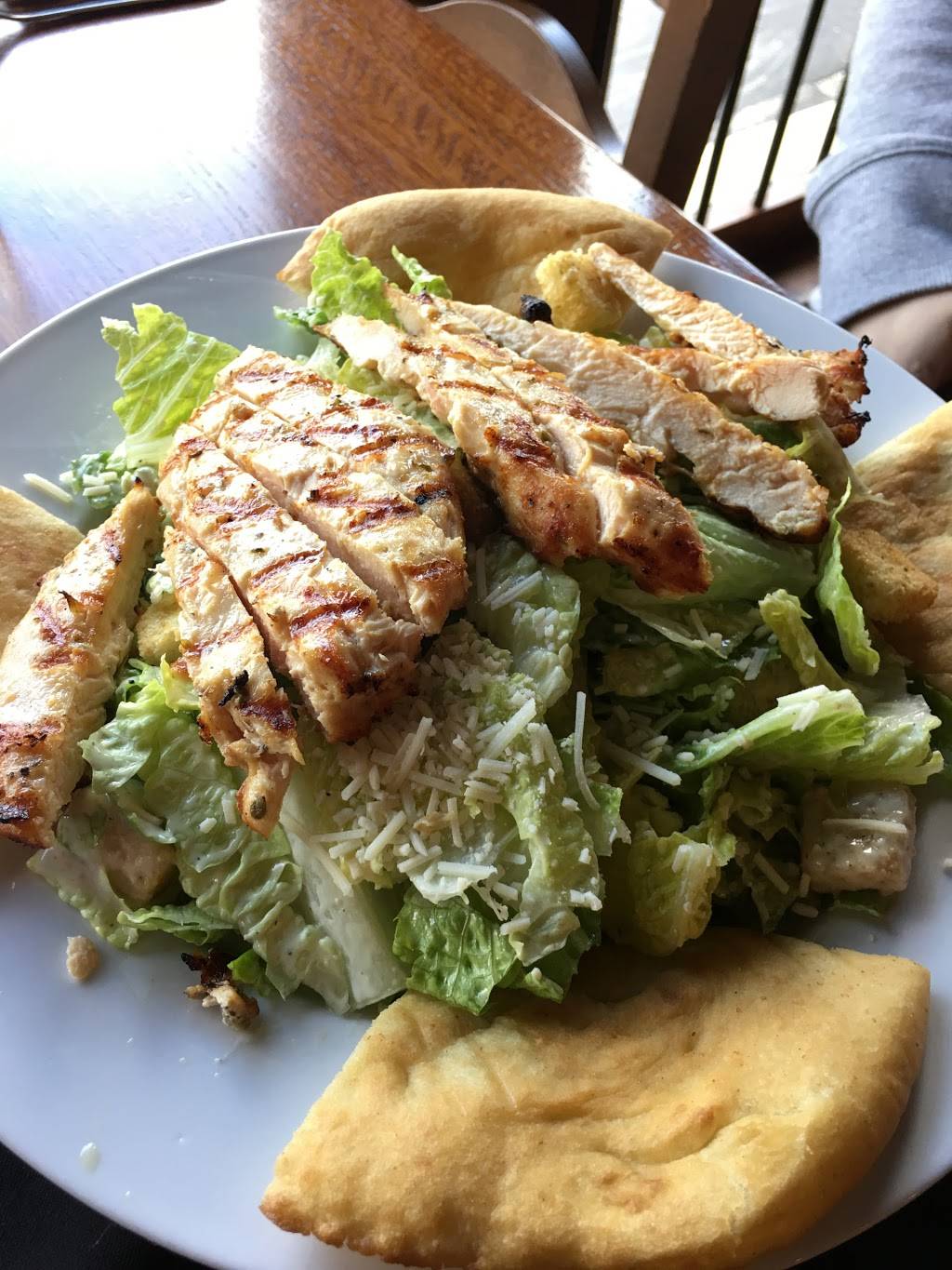 Eagles Nest Restaurant & Event Venue | restaurant | 2519 Mt Rose Ave, York, PA 17402, USA | 7177558095 OR +1 717-755-8095