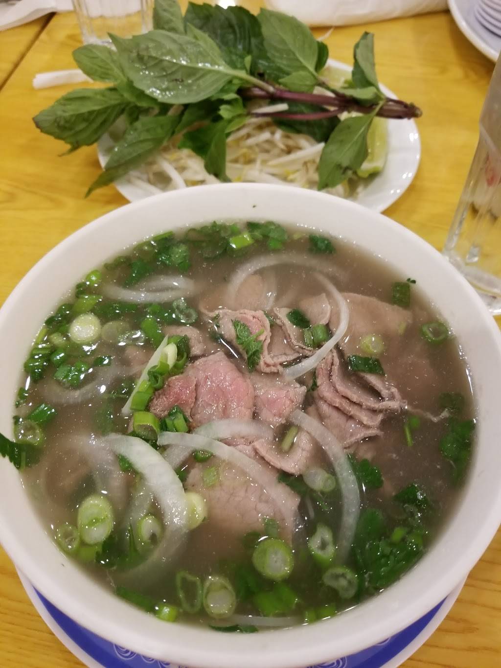 Vietnam 75 Noodle | restaurant | 14437 Potomac Mills Rd, Woodbridge, VA 22192, USA | 7034947777 OR +1 703-494-7777