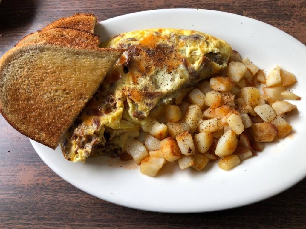 Brunswick Diner | restaurant | 101 Pleasant St, Brunswick, ME 04011, USA | 2077211134 OR +1 207-721-1134