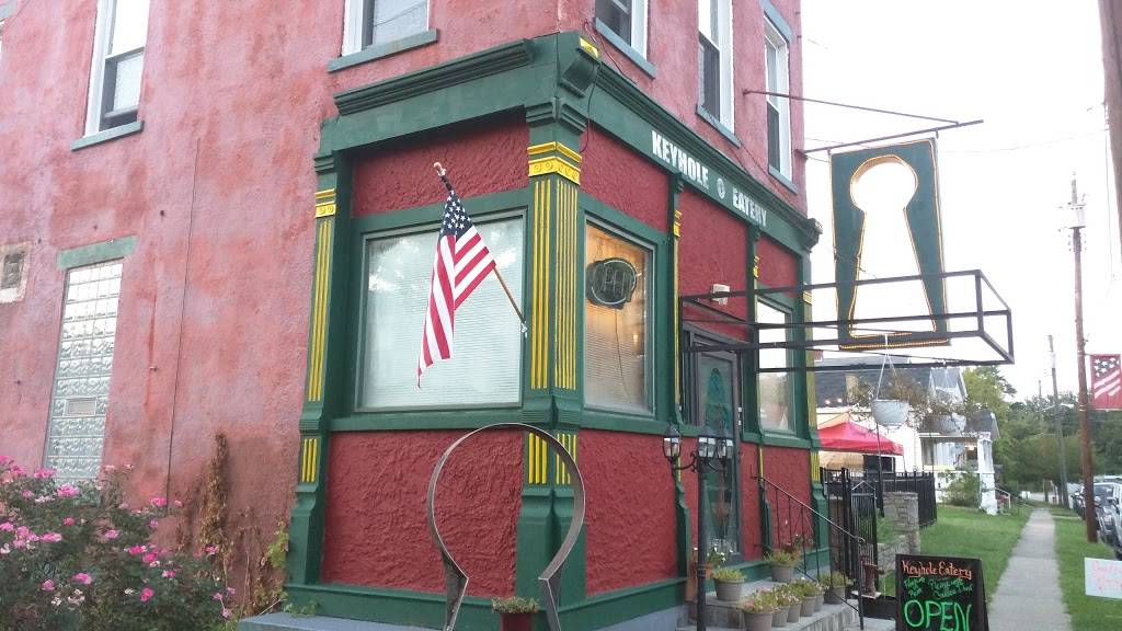 Keyhole Eatery & Dessert Bar | restaurant | 18 Pike St, Bromley, KY 41016, USA | 8599165876 OR +1 859-916-5876