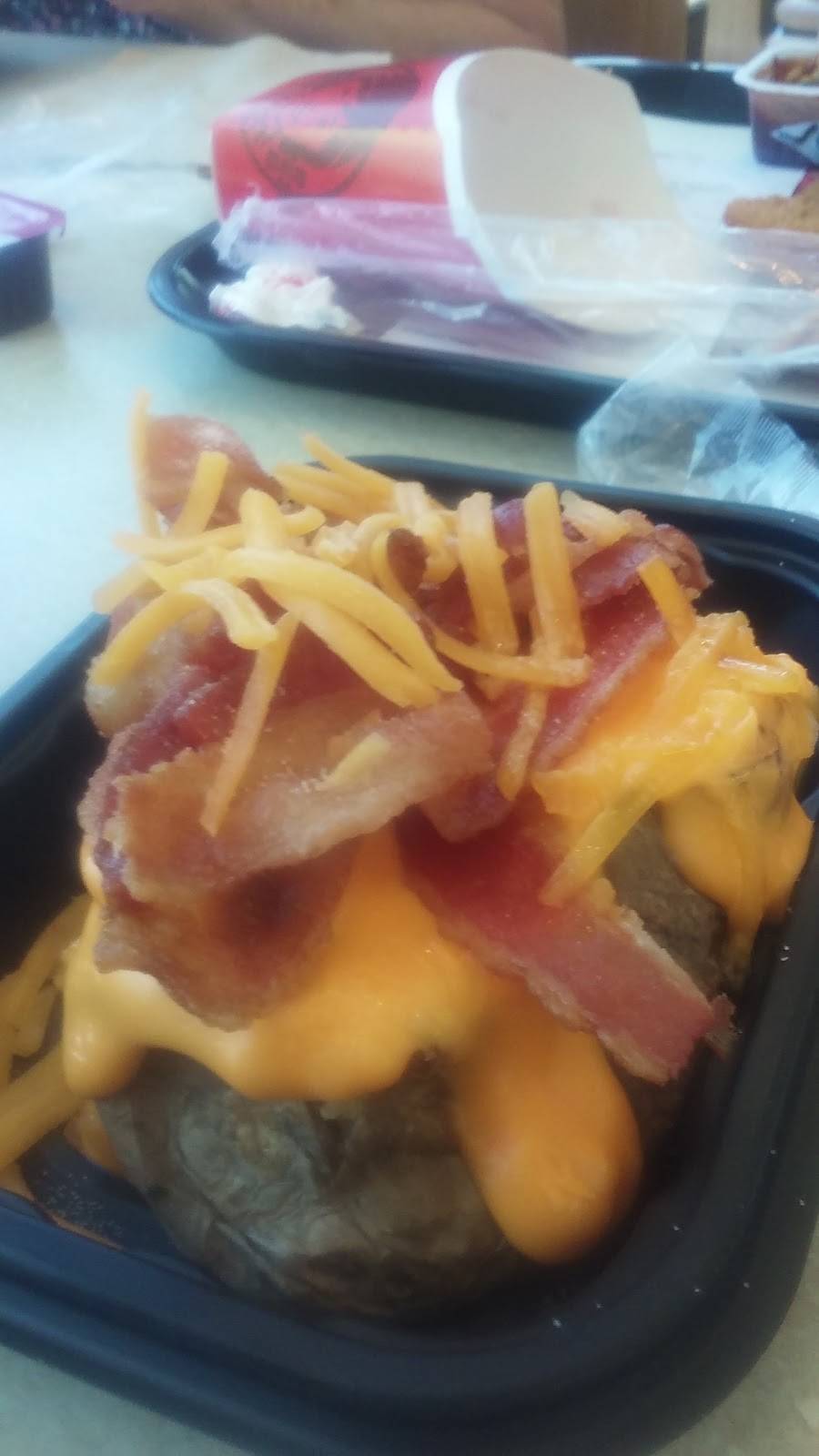 Wendys | restaurant | 734 Scioto St, Urbana, OH 43078, USA | 9376521104 OR +1 937-652-1104