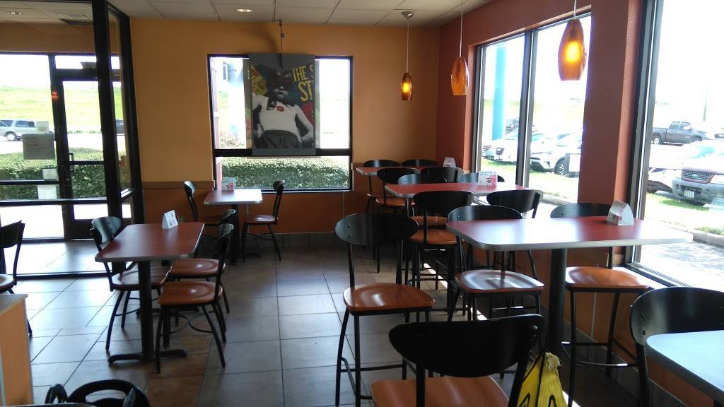 Jack in the Box | restaurant | 2840 FM 365, Port Arthur, TX 77640, USA | 4097223022 OR +1 409-722-3022