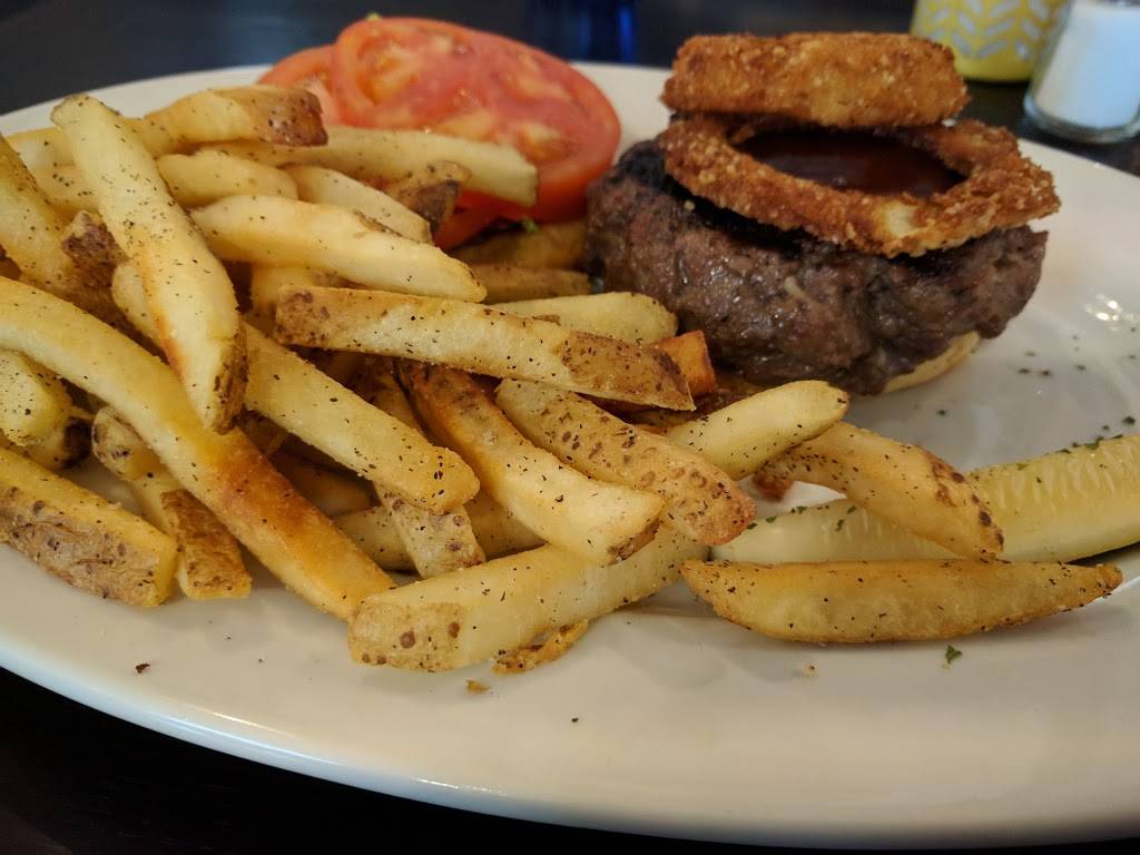 Citron & Rose Tavern | restaurant | 261 Montgomery Ave #2814, Bala Cynwyd, PA 19004, USA | 6102577577 OR +1 610-257-7577