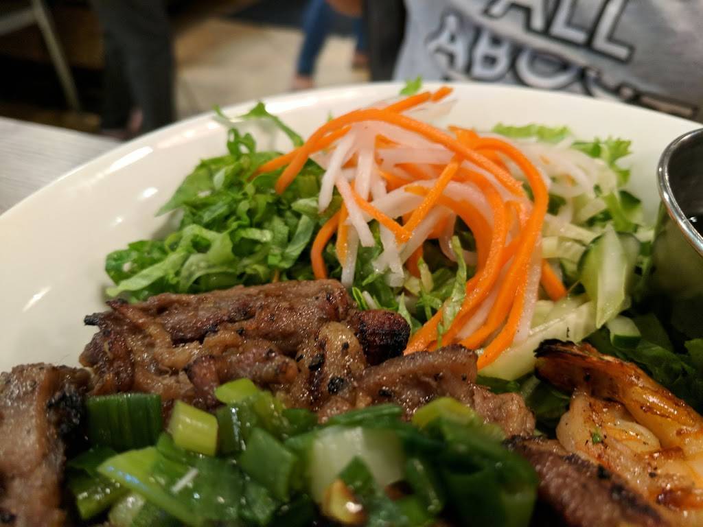 CreAsian Wok n Roll | restaurant | 2505 Sand Creek Rd, Brentwood, CA 94513, USA | 9255169999 OR +1 925-516-9999