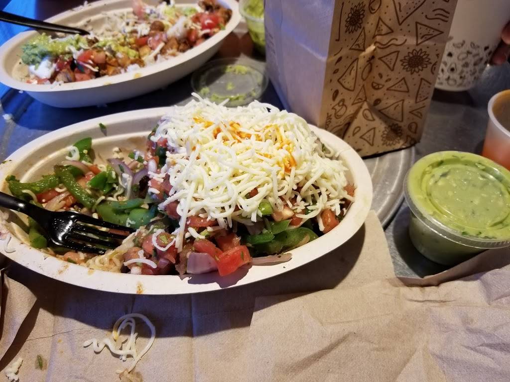 Chipotle Mexican Grill | restaurant | 8710 Northern Blvd, Queens, NY 11372, USA | 7184248031 OR +1 718-424-8031