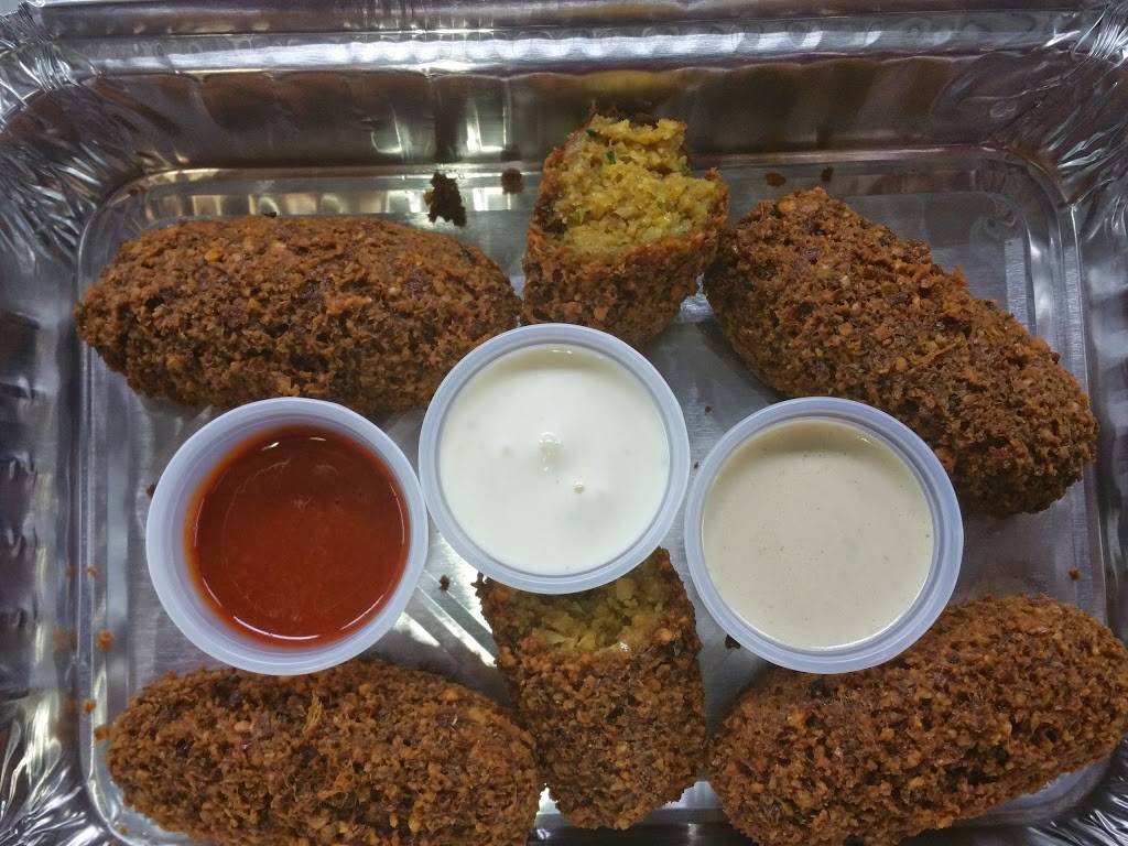 Middle Eastern Halal Cart Citibank Side | restaurant | 8601 5th Ave, Brooklyn, NY 11209, USA | 7187555563 OR +1 718-755-5563