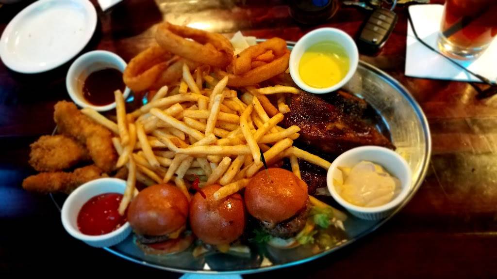 Saddle Ranch Chop House Valencia | restaurant | 24201 Valencia Blvd Suite 102, Santa Clarita, CA 91355, USA | 6613830173 OR +1 661-383-0173