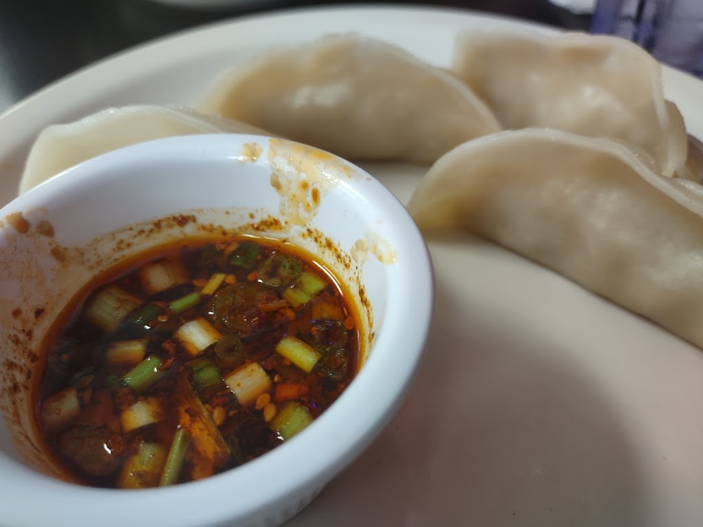 Zoe’s Noodle House | meal takeaway | 1530 W 6th St, Lawrence, KS 66044, USA | 7858560369 OR +1 785-856-0369