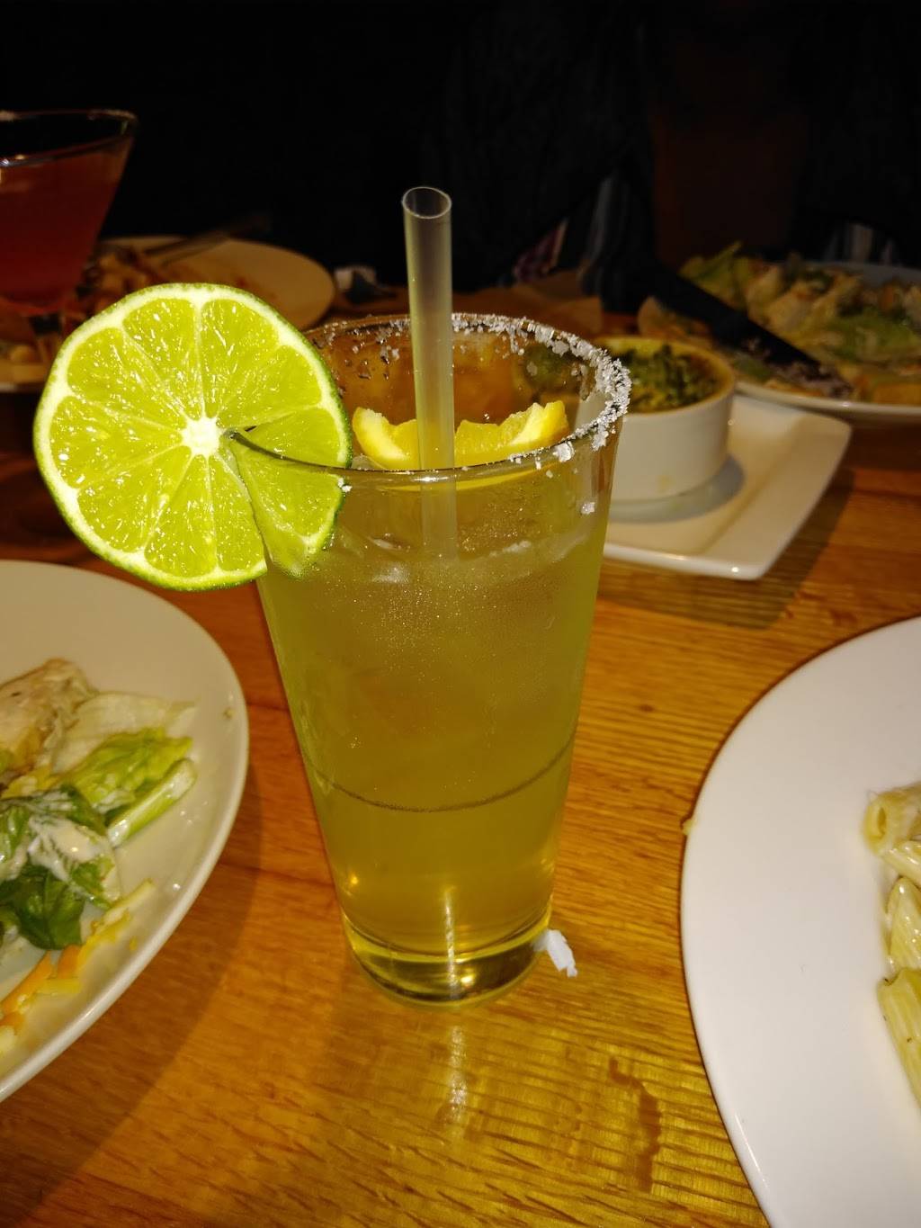 Applebees Grill + Bar | restaurant | 208 W Service Rd, West Memphis, AR 72301, USA | 8707354029 OR +1 870-735-4029