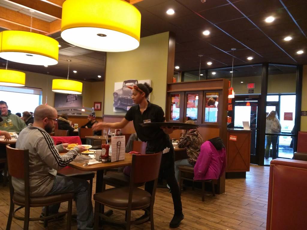 Dennys | restaurant | 4695 S 108th St, Greenfield, WI 53228, USA | 4142098144 OR +1 414-209-8144