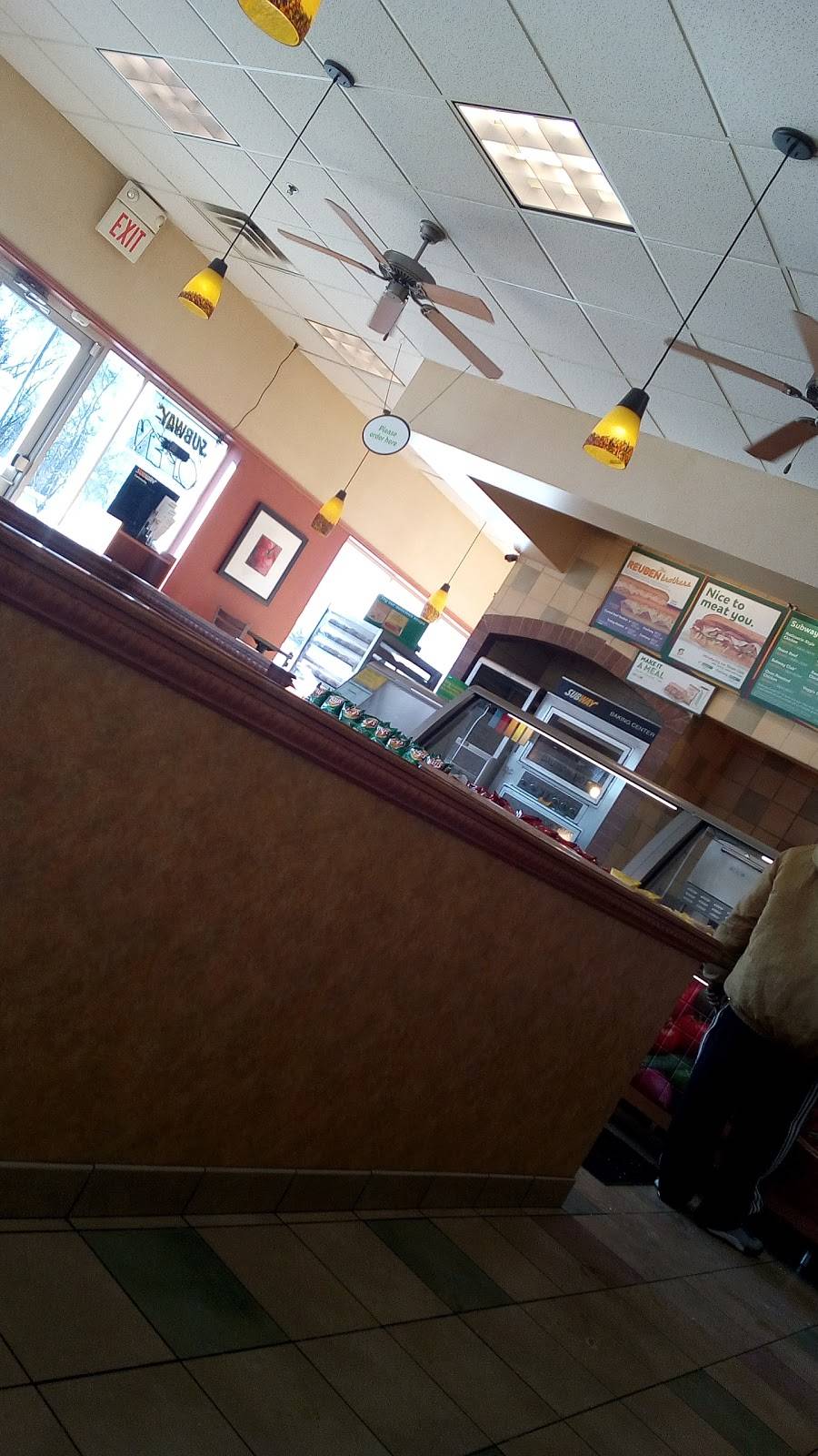 Subway | restaurant | 11650 Round Lake Blvd NW, Coon Rapids, MN 55433, USA | 7634214520 OR +1 763-421-4520