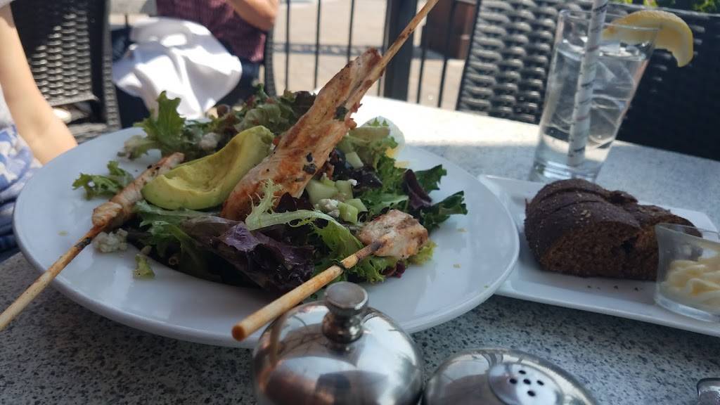 Bar of America | restaurant | 10040 Donner Pass Rd, Truckee, CA 96161, USA | 5305872626 OR +1 530-587-2626