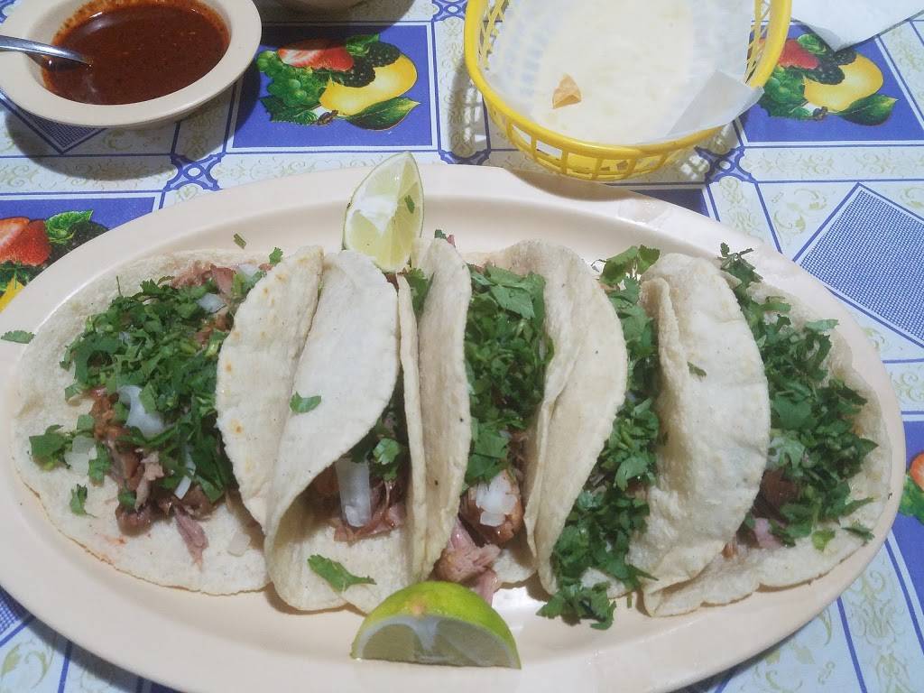 Birrieria Apatzingan | Mexican Restaurant | restaurant | 1066 Rankin Rd, Tulare, CA 93274, USA | 5596851740 OR +1 559-685-1740