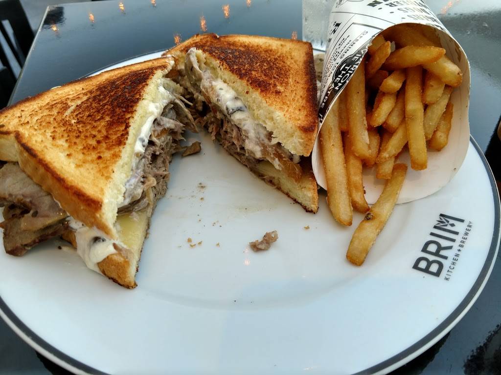 BRIM Kitchen + Brewery | restaurant | 3941 Erie St, Willoughby, OH 44094, USA | 4403068183 OR +1 440-306-8183